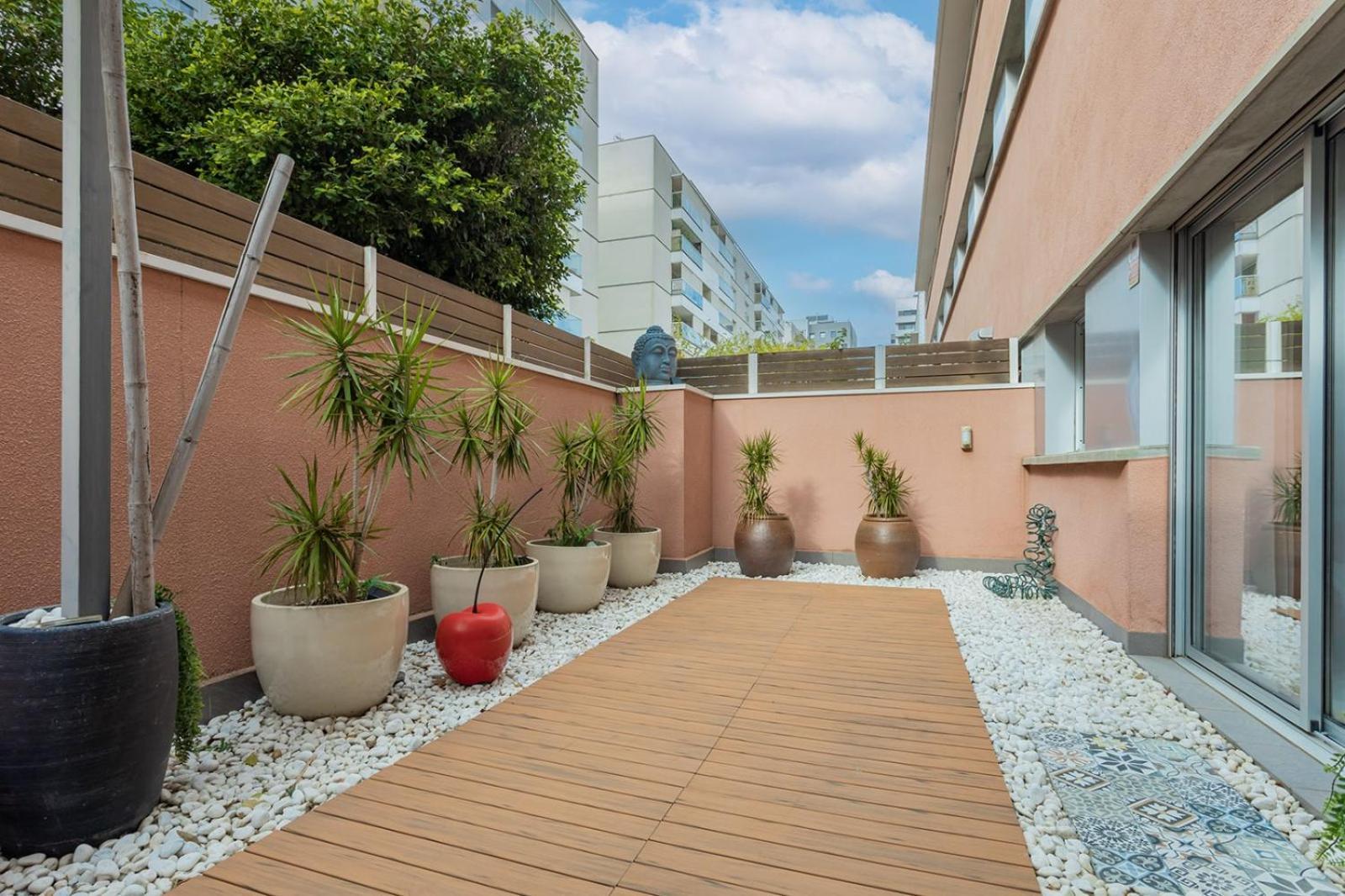 Pool Luxury 2 Bedrooms - 2 Terraces - Parking - Long Term * Barcelona